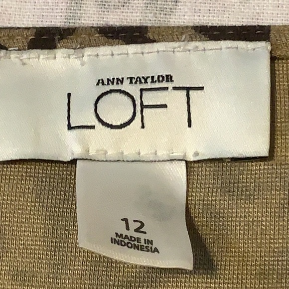 Ann Taylor Loft Leopard Cheetah Print Plunge Midi Dress Gather Front Tan Sz 12 - Picture 3 of 7